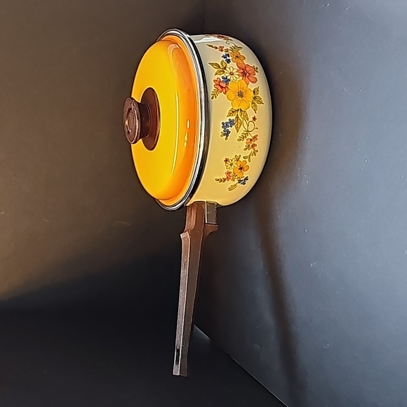 Vintage Kitchen Vintage 7s Jmp Sweet Flowers Enamel Cooking Pot